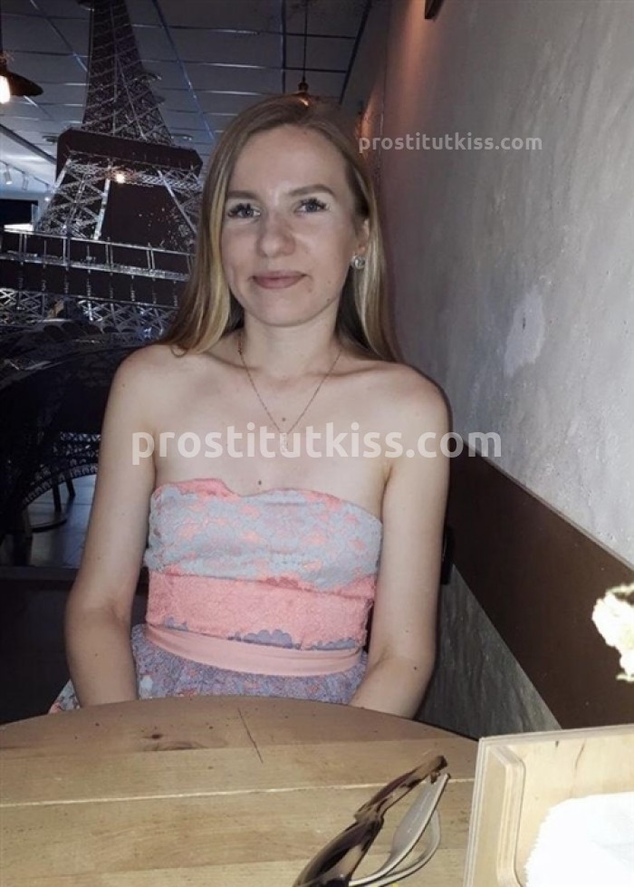 Проститутка  Надежда